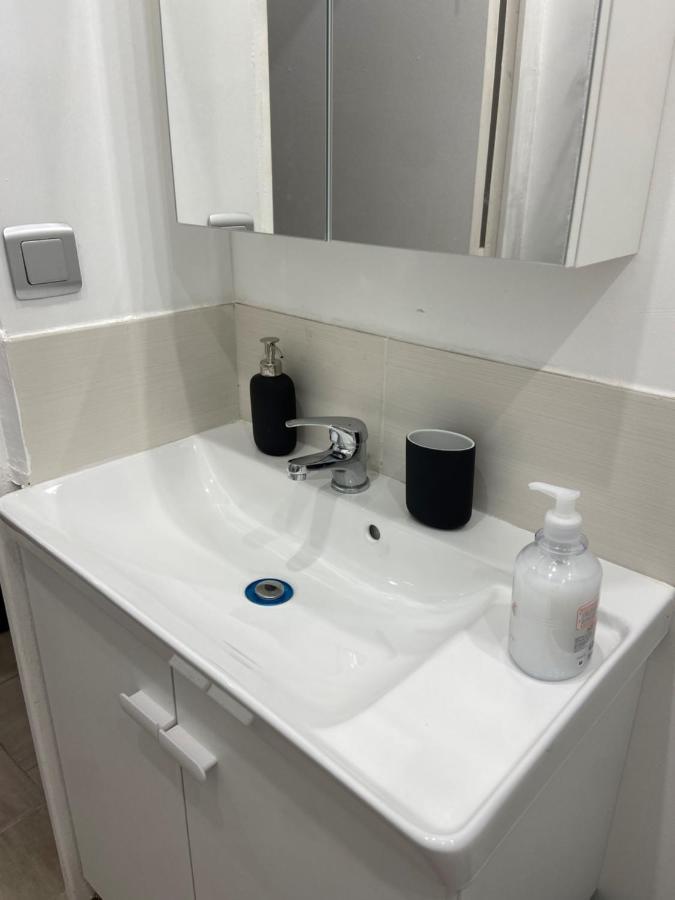 Apartament La Galerie, Proche Aeroport Tillé Zewnętrze zdjęcie